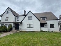 Building Photo - (949) Harrison Street Plex - 1 Bed / 1 Bat...