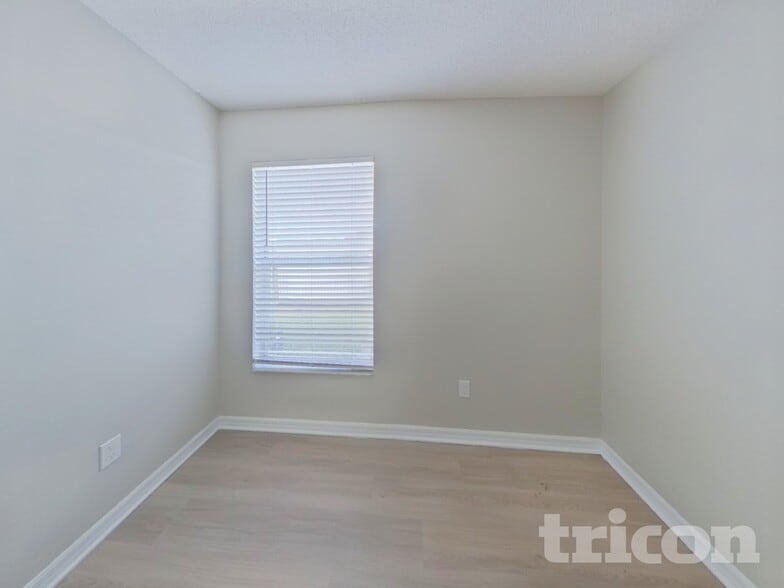 Building Photo - 8335 Spring Breeze Ct