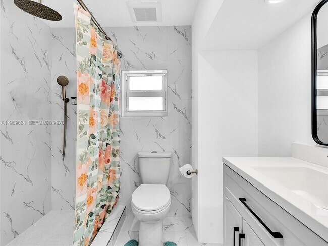 Building Photo - 1459 Rodman St