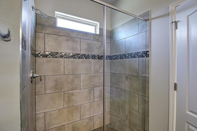 Building Photo - 7522 Sable Creek Dr