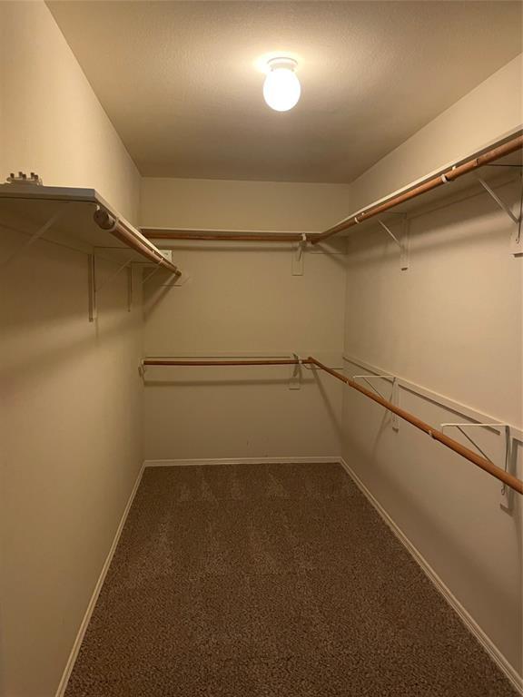 Building Photo - 2209 Jefferson Crossing Dr
