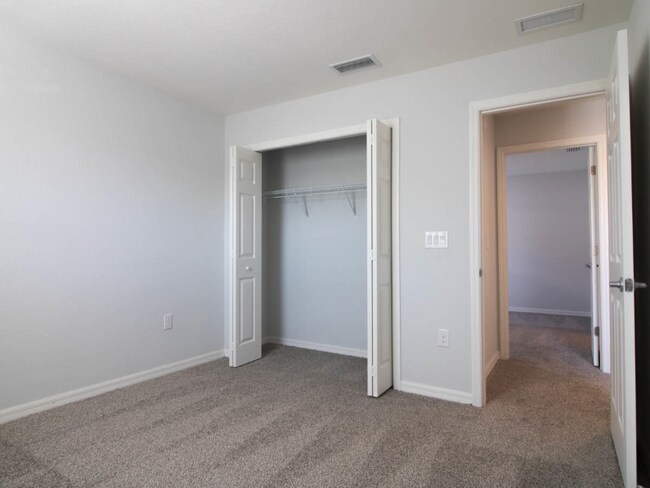 Building Photo - 1074 Grantham Dr