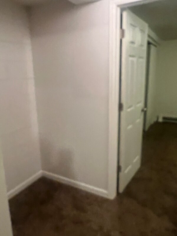 Building Photo - 1644 Chester St