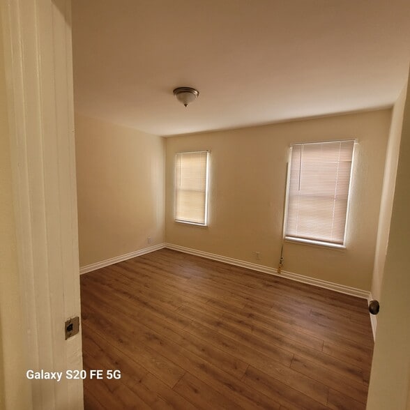 Bedroom #1 - 1424 Orizaba Ave