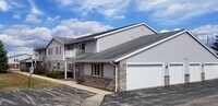 Building Photo - 2200 Sylvan Way