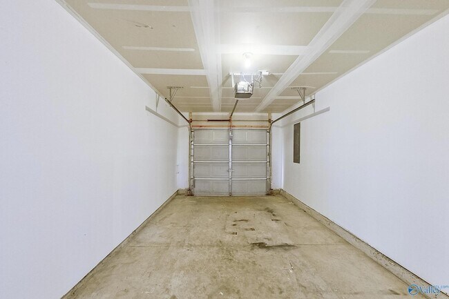 Building Photo - 109 Will Ln