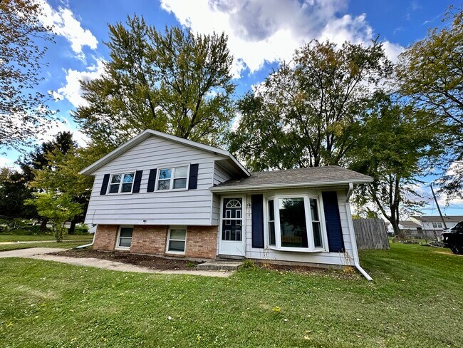 Building Photo - 1501 Bonnie Ave