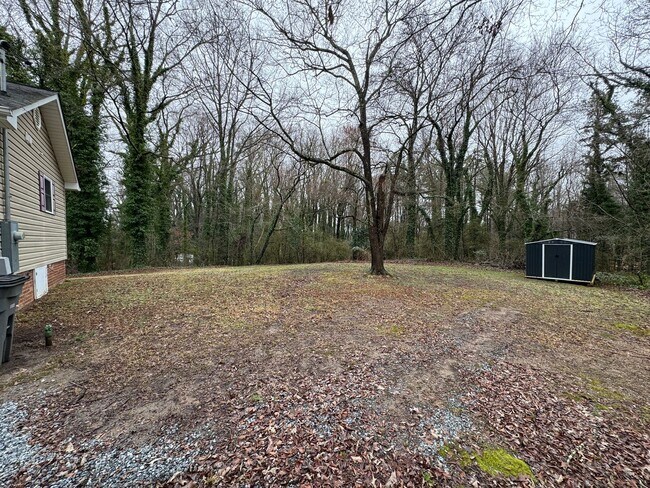 Building Photo - GREAT LOCATION!! Newly Remodeled 3-Bedroom Rental Home in Kannapolis