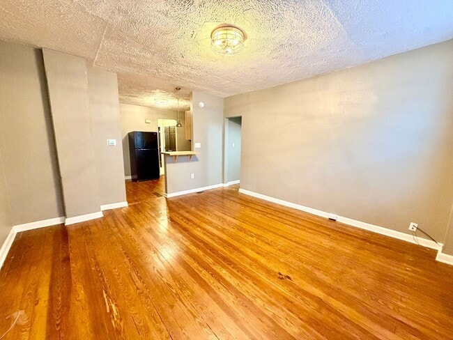 Building Photo - 2614 Larkins Wy