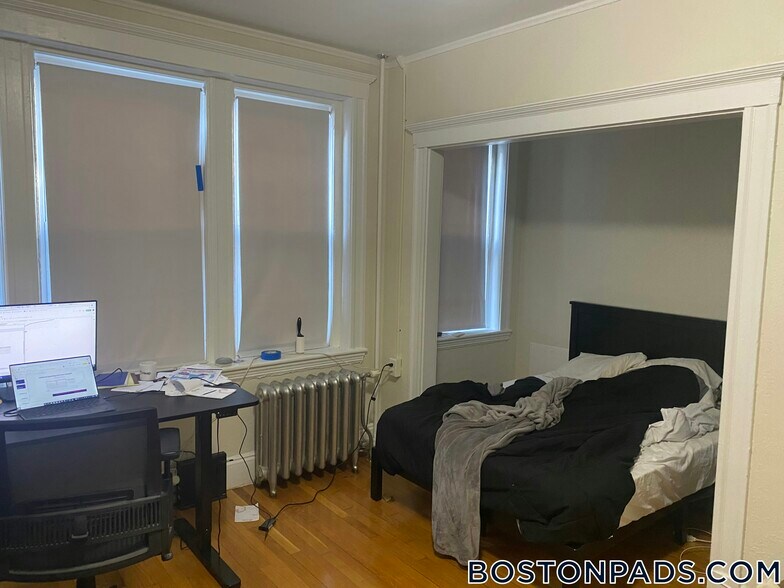 Building Photo - 1171 Boylston St