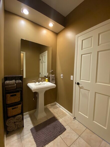 Main Bath-Powder Area - 311 3rd St S