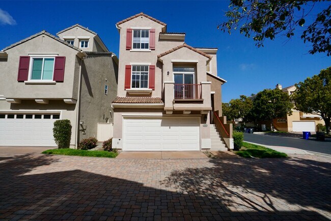 Building Photo - 11337 Carmel Creek Rd
