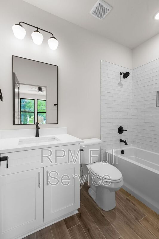 Building Photo - 4021 Clarksville Pike