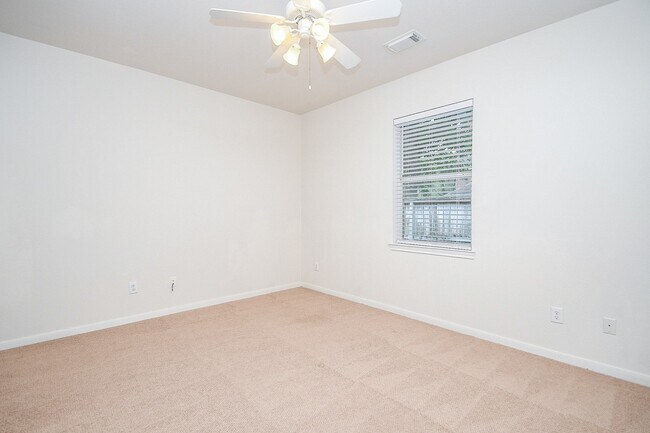 Building Photo - 4703 Camden Brook Ln