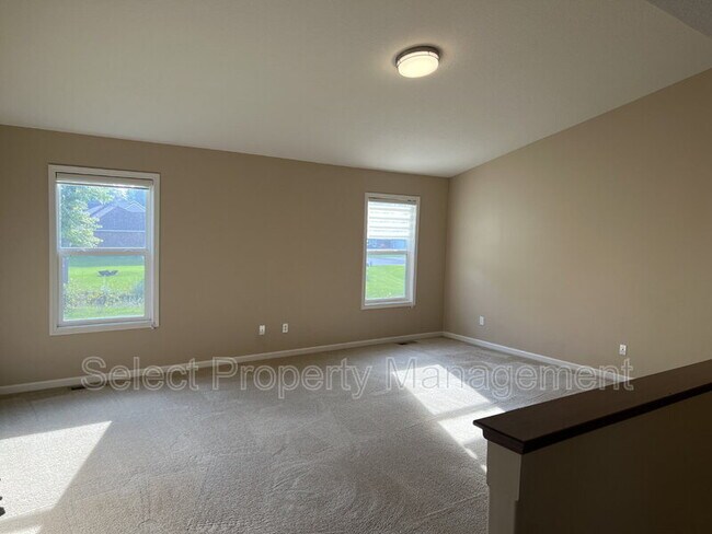 Building Photo - 12860 Starling Cove