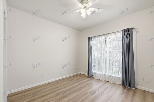 Building Photo - 7151 Gaston Ave