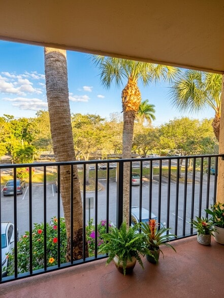 Building Photo - 10717 Cleary Blvd