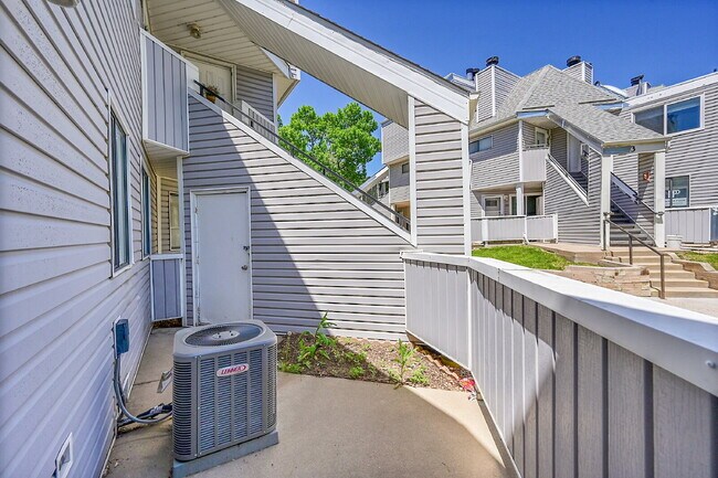 Building Photo - $1,140.95 with $300 Off The First Month's Rent, 1 Bed, 1 Bath, Condo in Thornton with Washer and ...