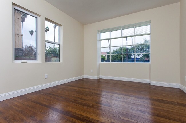 2nd Bedroom - 1312 S Victoria Ave