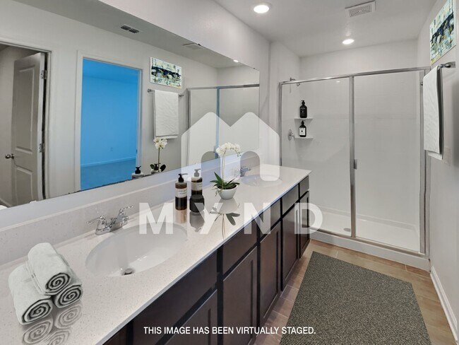 Building Photo - 1115 Peach Creek Dr