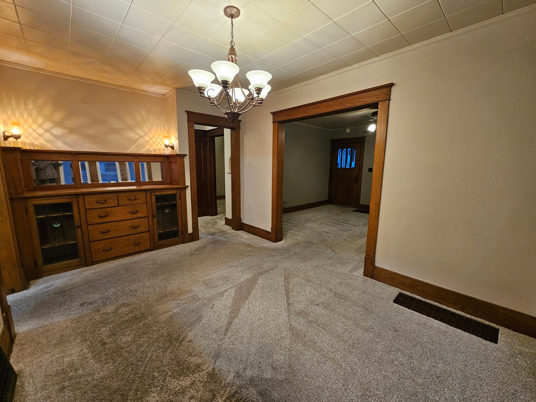 Dining room - 816 Aurora Ave