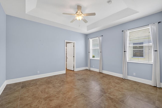 Building Photo - 7865 15th Ln