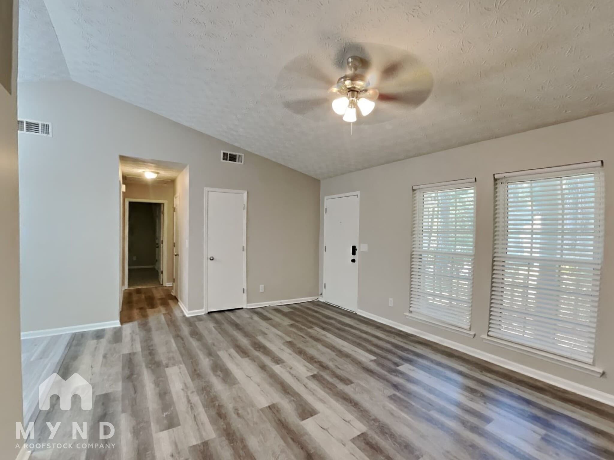 Building Photo - 264 Fennel Wy SW