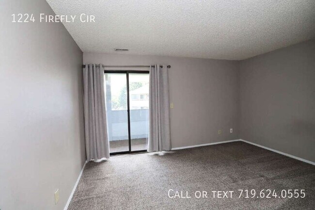 Building Photo - 1224 Firefly Cir