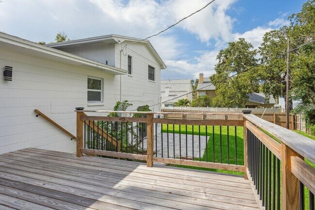 Building Photo - 8200 136th St