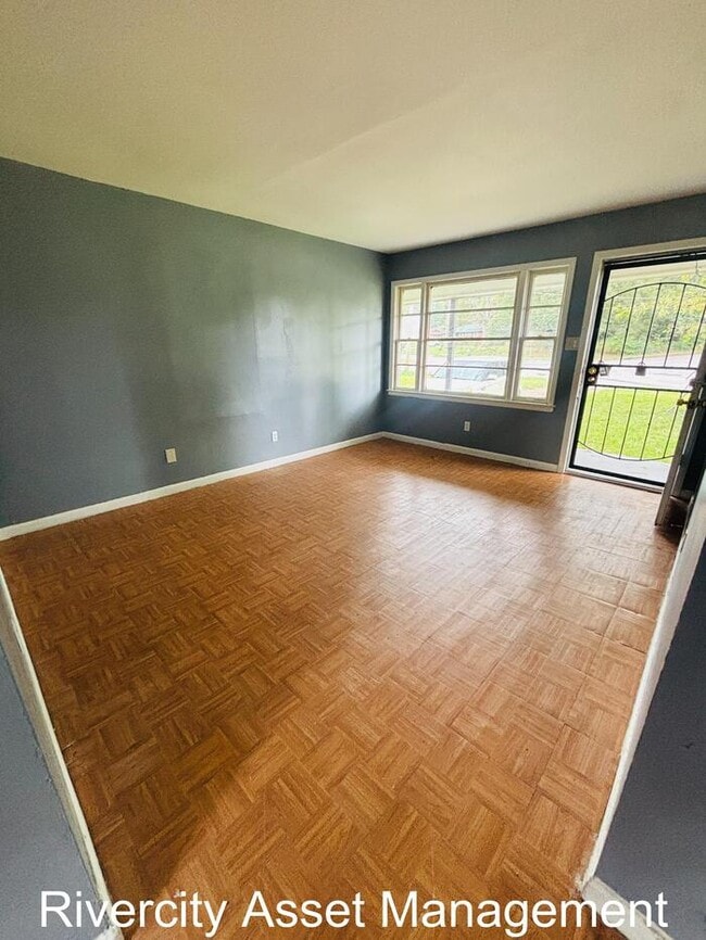 Building Photo - Beauty IN Frayser!!!!! A MUST see, Section...