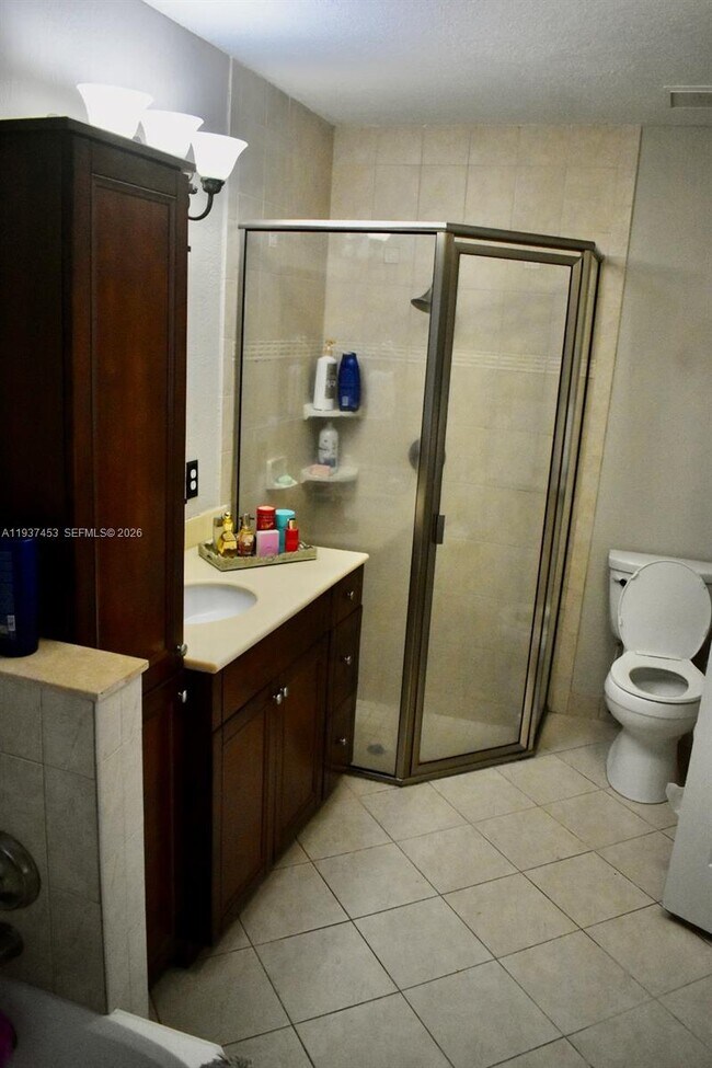 Building Photo - 1352 NW 129th Way