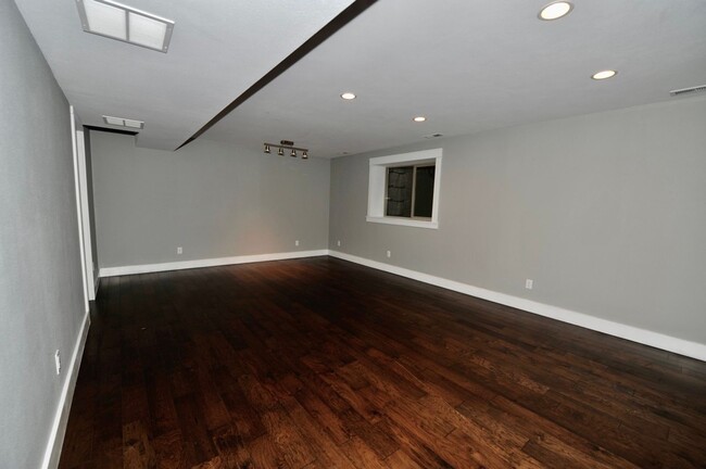 Building Photo - Coeur d'Alene Place Community 3 bed 2.5 ba...