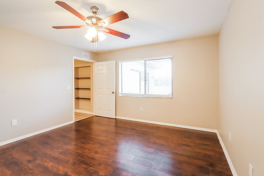 Building Photo - 1406 Woodstork Dr