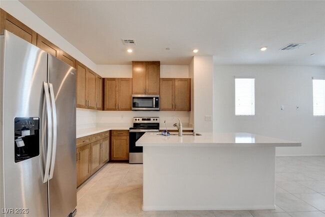 Building Photo - 5728 CRENELLATED St