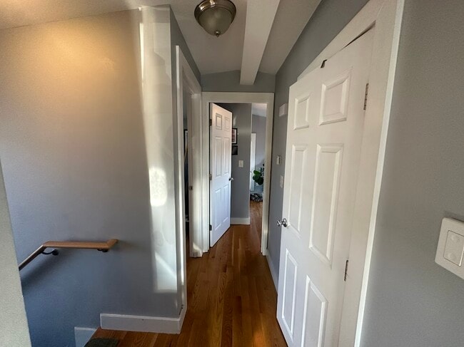 Building Photo - 291 Beacon St