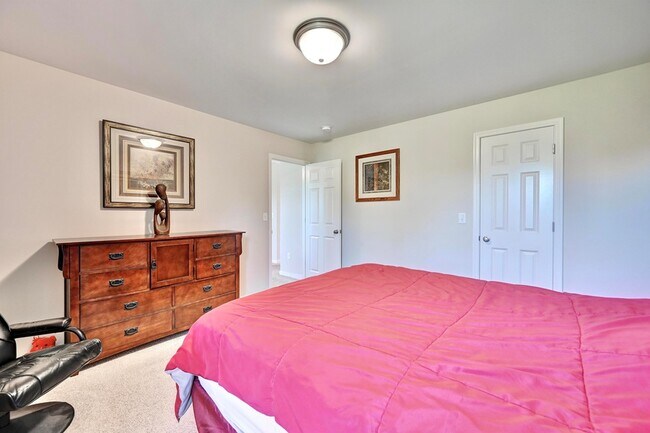 Building Photo - 19 Mel Lawn Dr