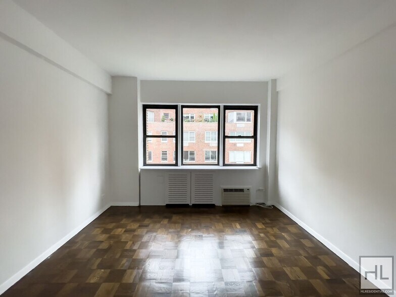 Primary Photo - BEEKMAN PLACE