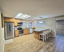 Building Photo - Lovely 2 Bedroom Home in Arlington, WA