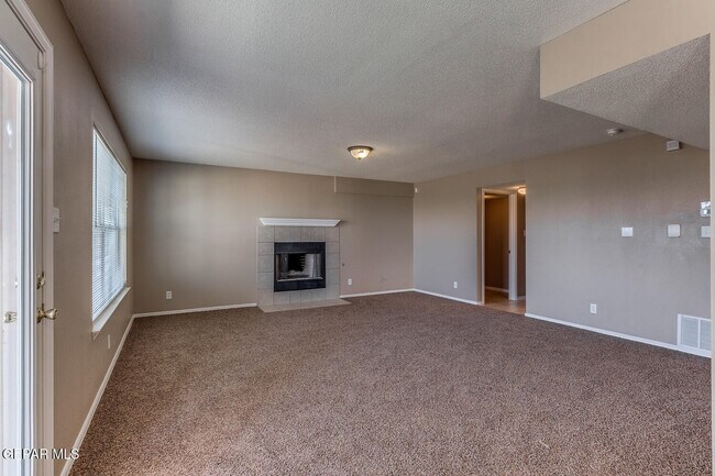 Building Photo - 5954 Katelyn Gray Cir