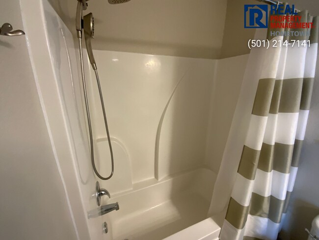 Building Photo - 3225 Miracle Heights Ct