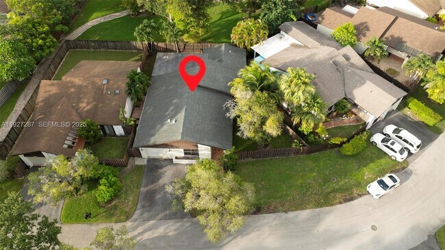 Building Photo - 10824 SW 132nd Cir Ct