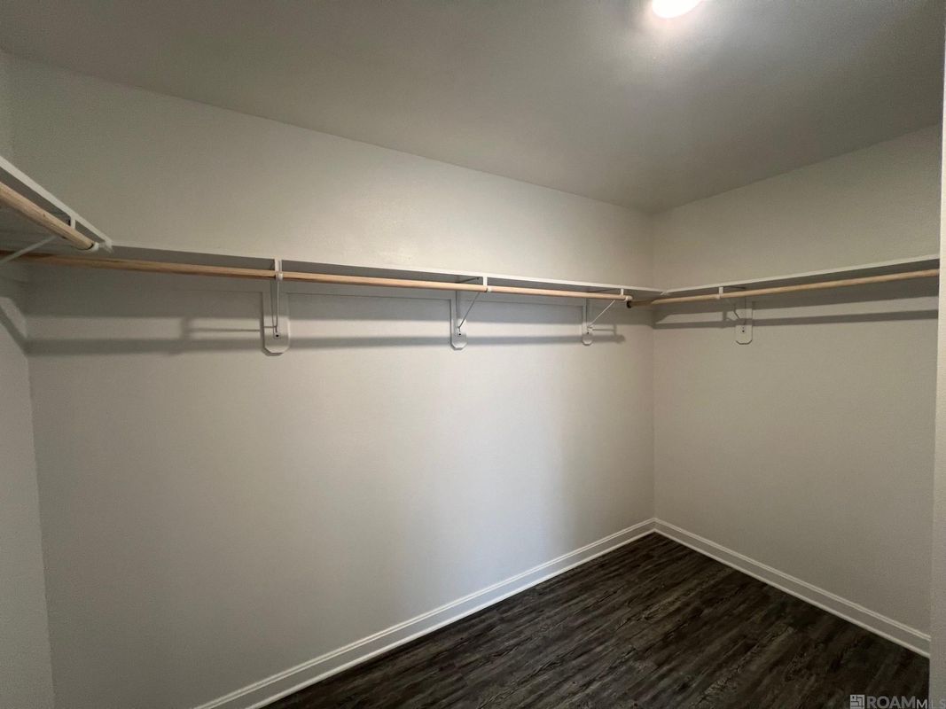Building Photo - 7759 Joe Lynn Trails