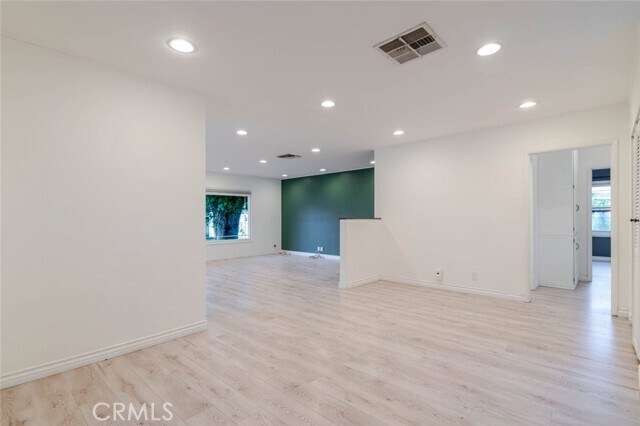 Building Photo - 6859 Hesperia Ave