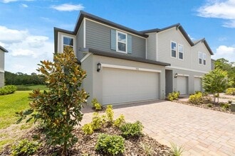 Building Photo - 726 Legacy Dr