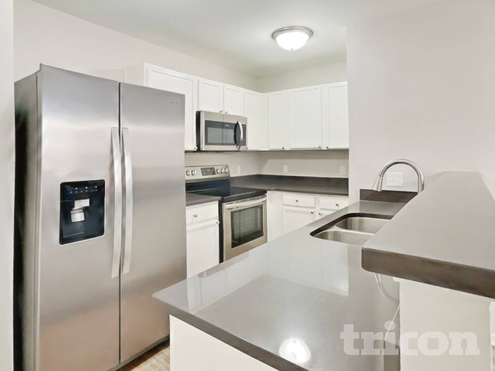 Building Photo - 855 Bitting Hall Cir