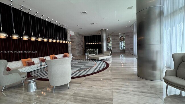 Building Photo - 2000 Metropica Wy