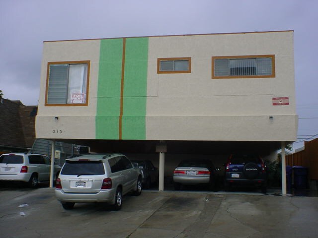 2nd Bldg Photo - 213 N Alexandria Ave