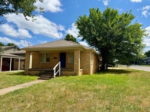 Building Photo - 3 Bedroom and 1 Bathroom Home for rent in Shawnee
