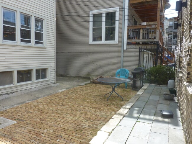 Building Photo - 3716 N Fremont St