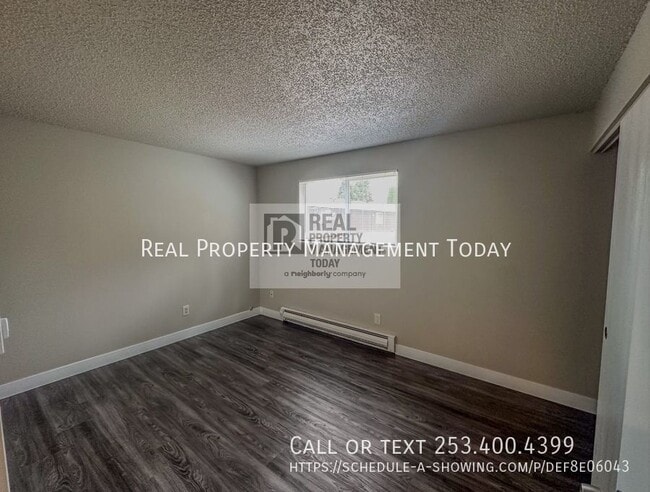 Building Photo - 1414 Josephine Ct SE